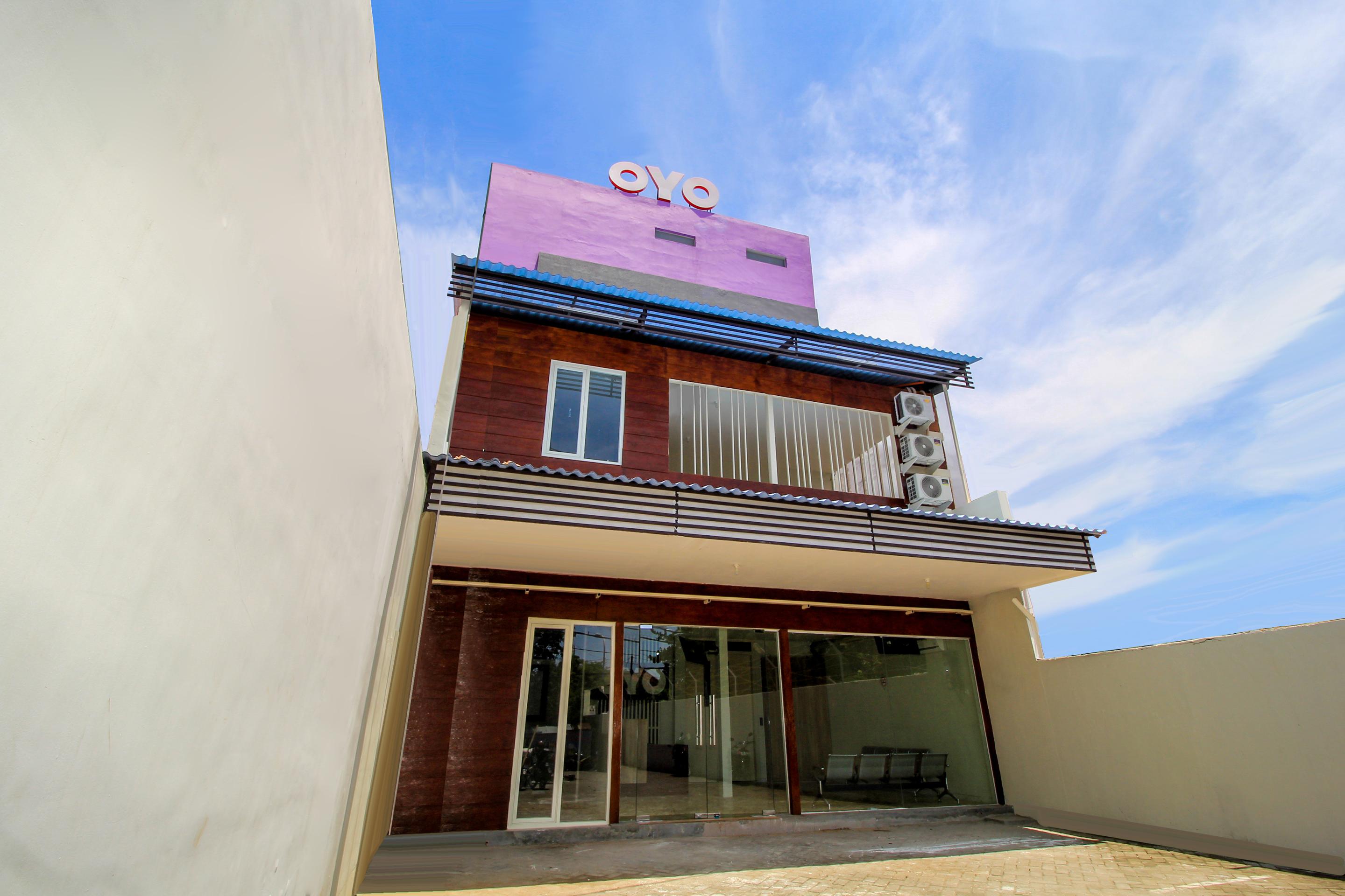 Super Oyo 168 K-15 Residence Surabaya Luaran gambar