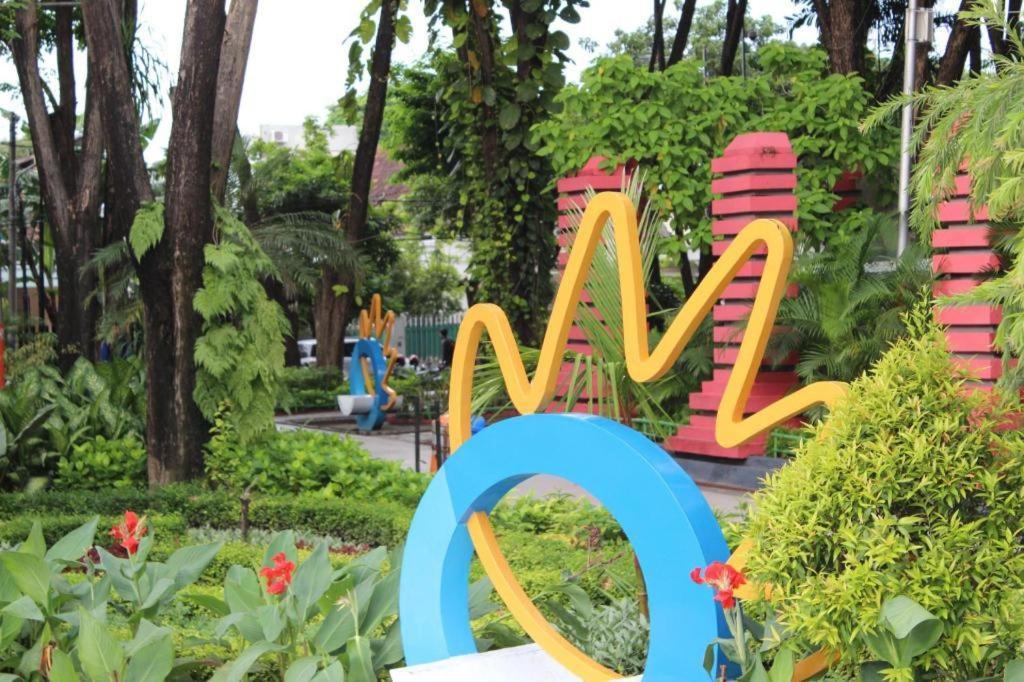 Super Oyo 168 K-15 Residence Surabaya Luaran gambar