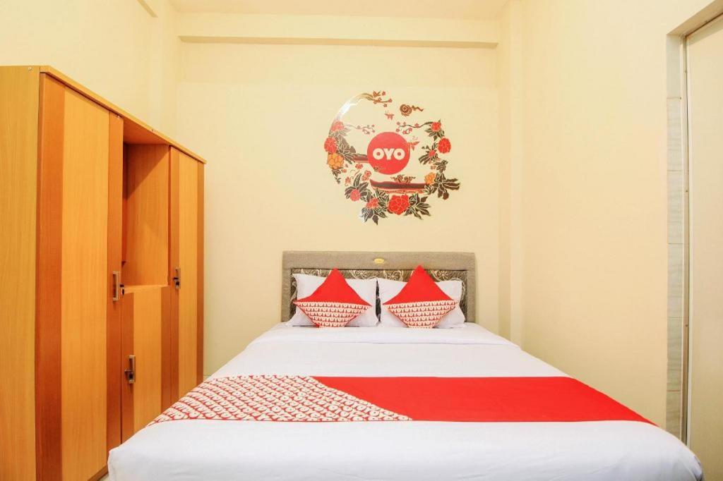 Super Oyo 168 K-15 Residence Surabaya Luaran gambar