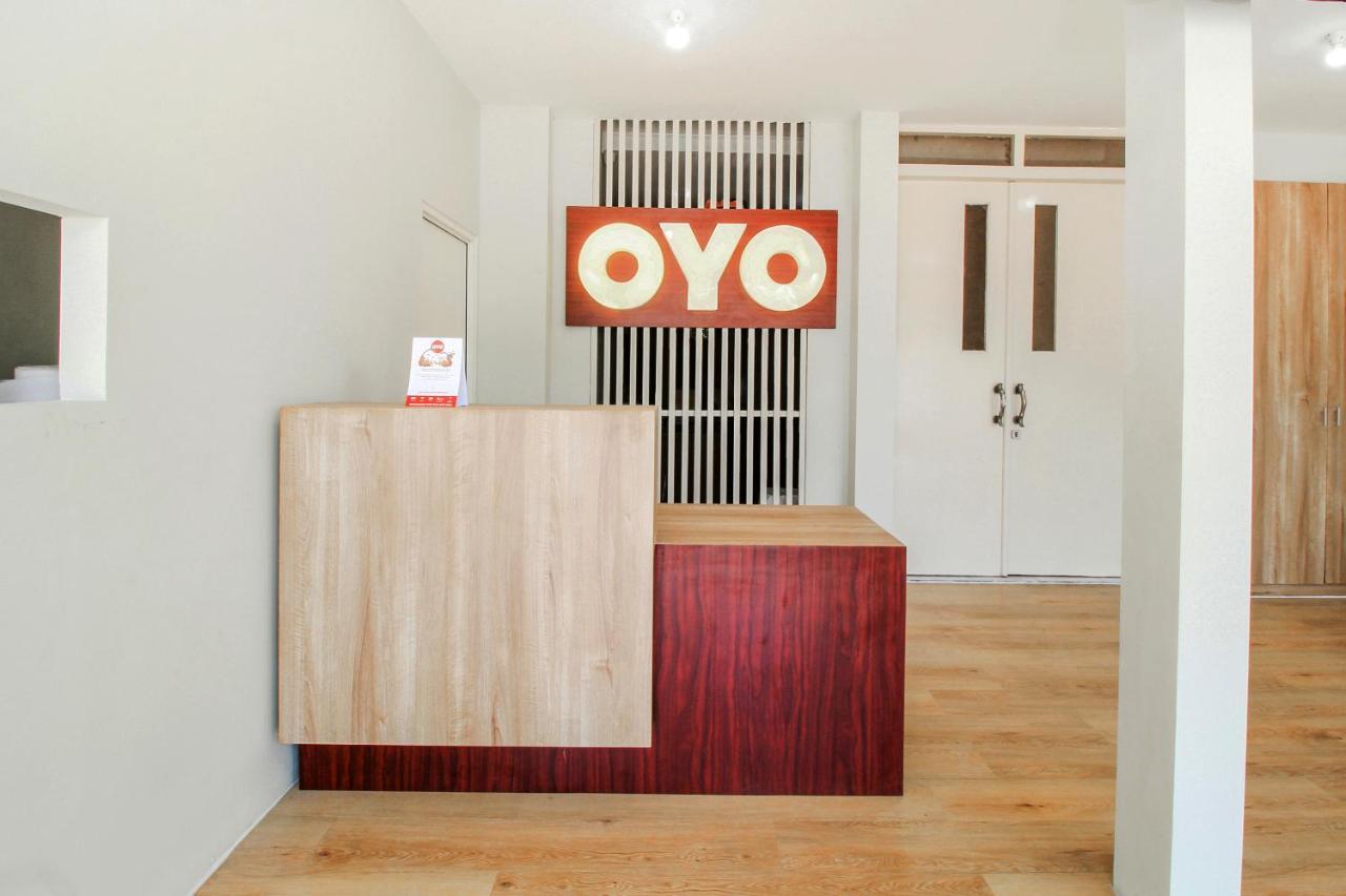 Super Oyo 168 K-15 Residence Surabaya Luaran gambar